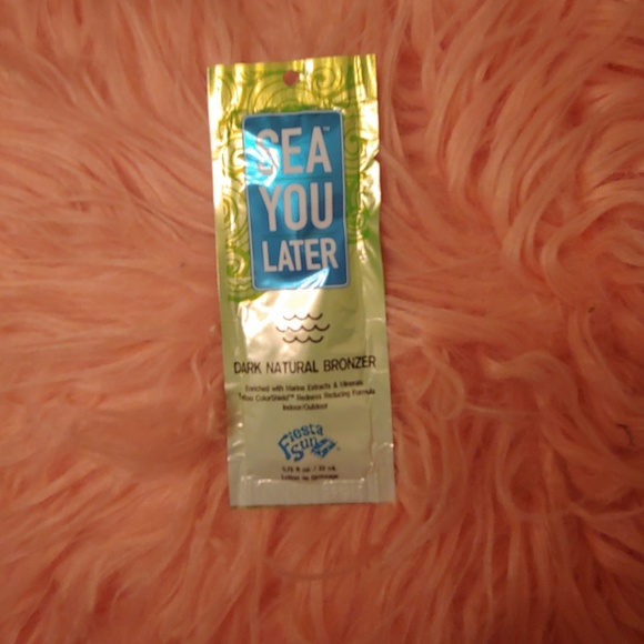 Tanning lotion. - Picture 4 of 5